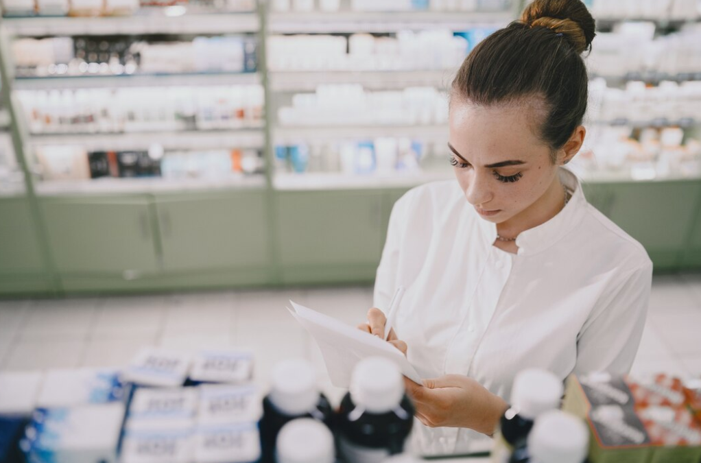 What is the Role of Pharmacists in Streamlining the Refill Process?